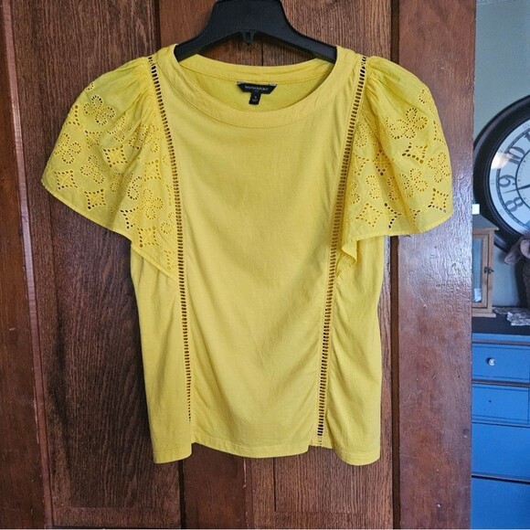 Banana Republic Womens Size Small Vibrant Yellow Tee Blouse with Cut Out Detail - Picture 1 of 3